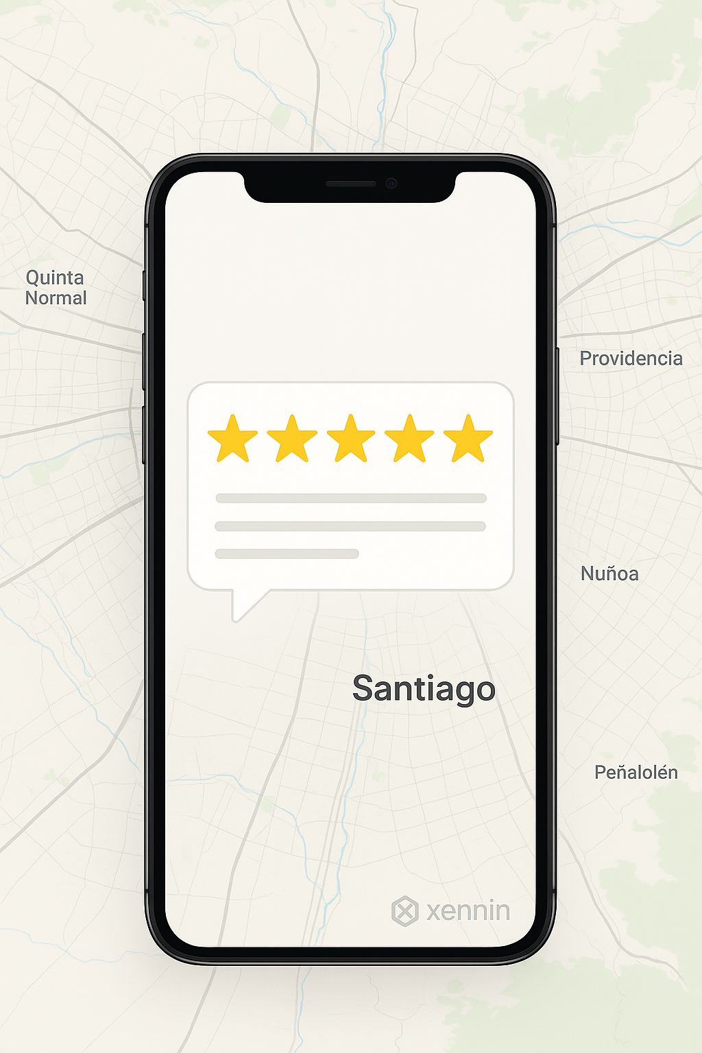 Un celular mostrando una reseña de 5 estrellas sobre un mapa de comunas de Santiago como Providencia y Ñuñoa.